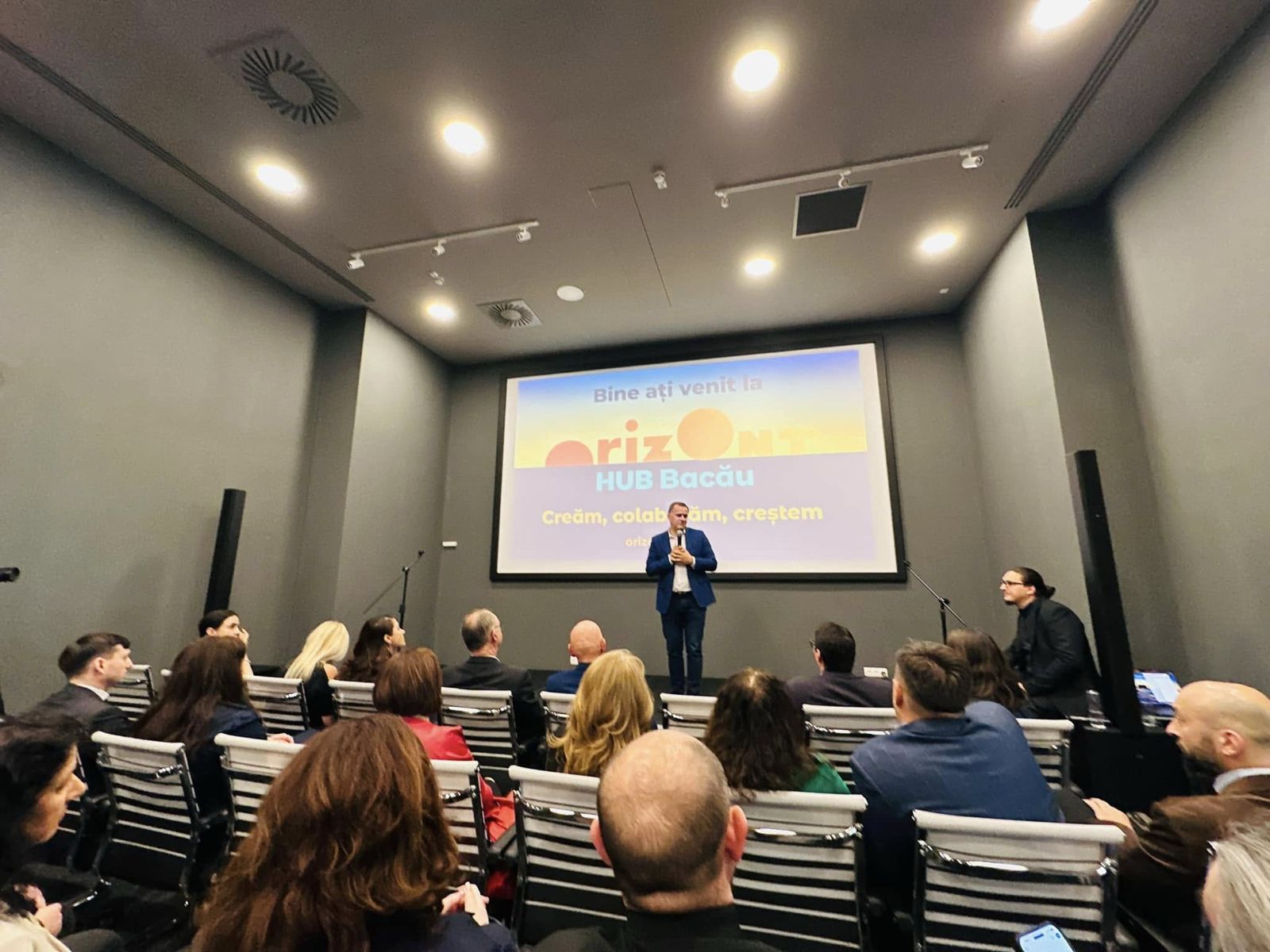 Construire „Hub Orizont”