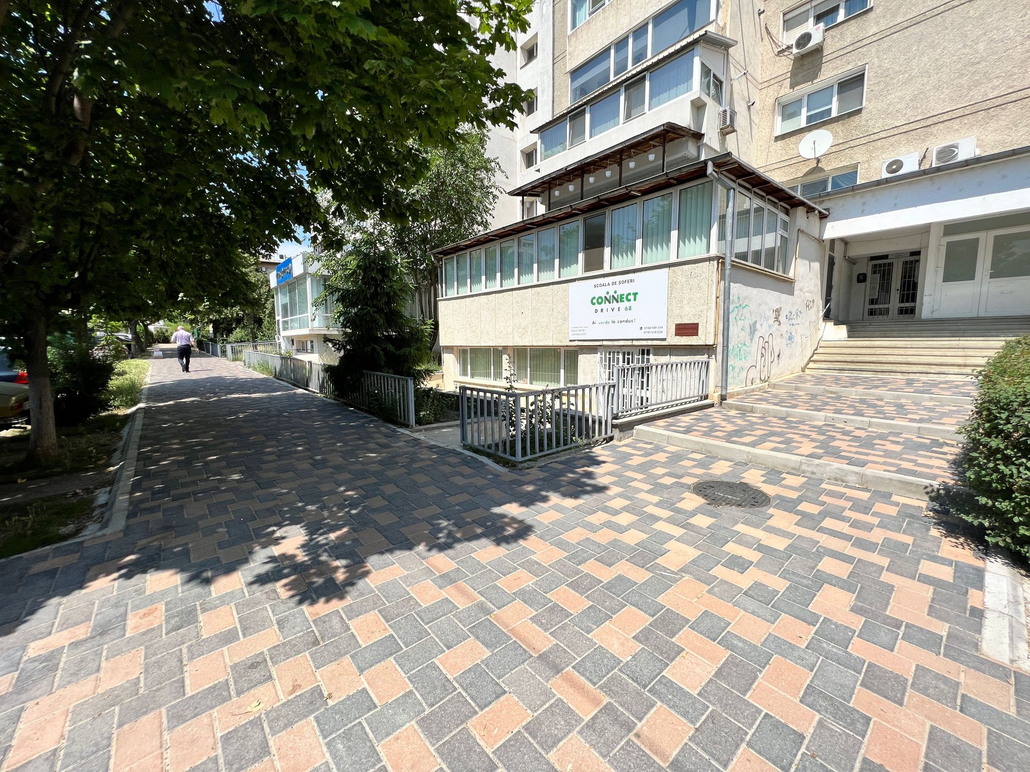 Amenajare trotuar – Str. Lucrețiu Pătrășcanu
