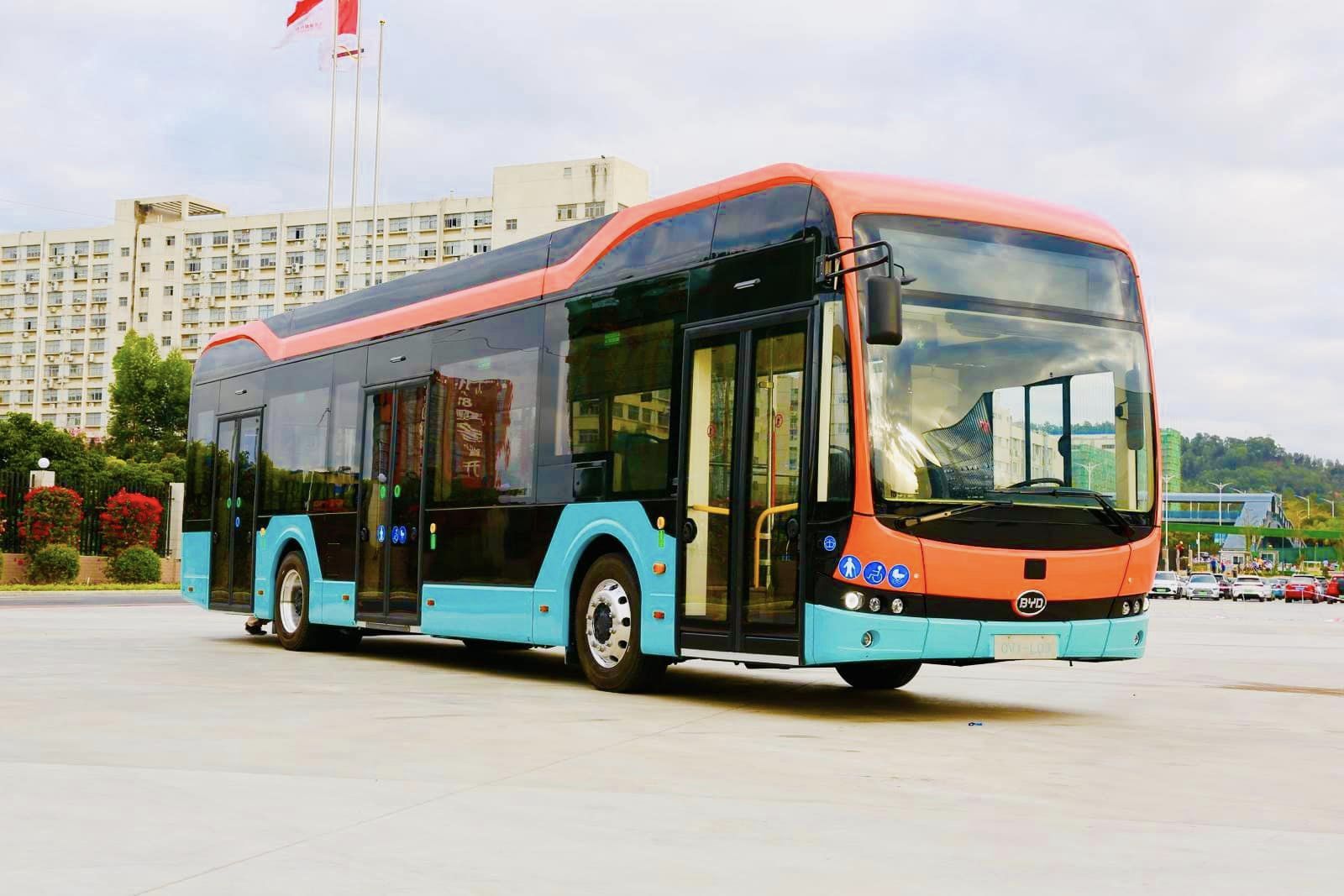 Autobuze electrice pentru băcăuani